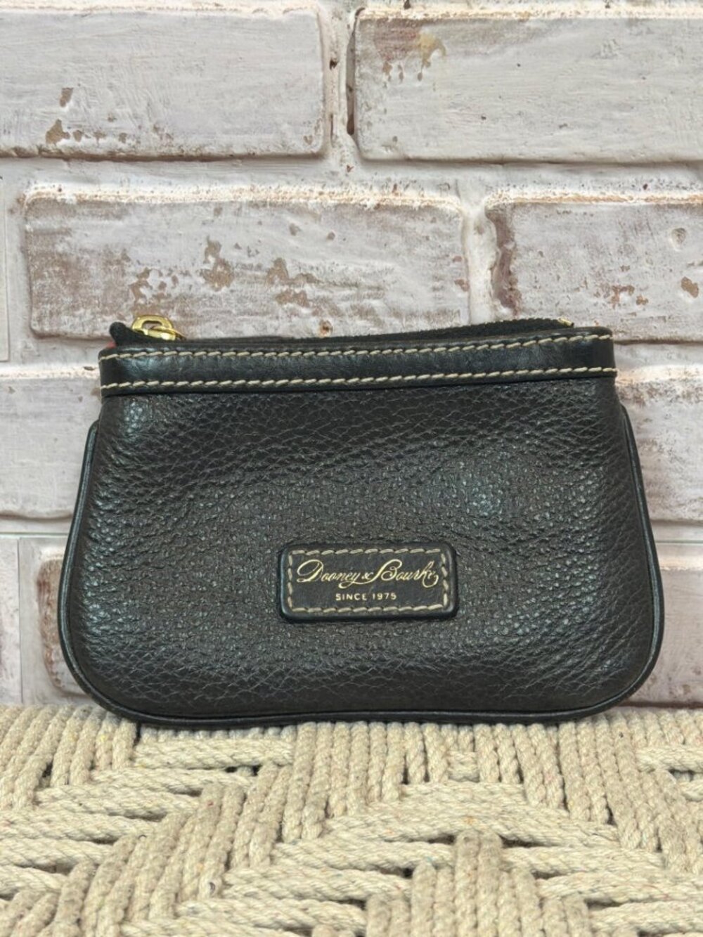 Dooney & Bourke Wallet – Black